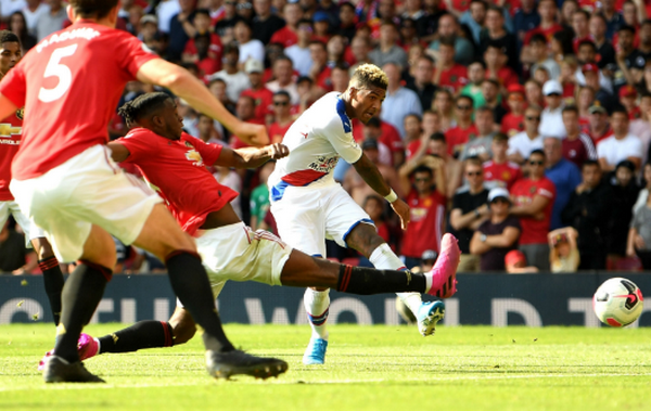 Mùa này, Palace đã 2 lần đối đầu với các đội Big Six. Họ thắng Man United 2-1...