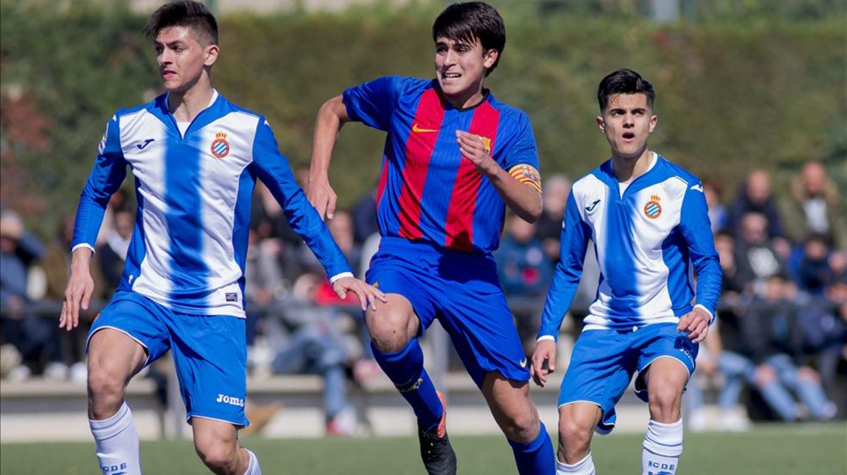 Garcia là cái tên tiếp theo rời La Masia. Ảnh: Sport.