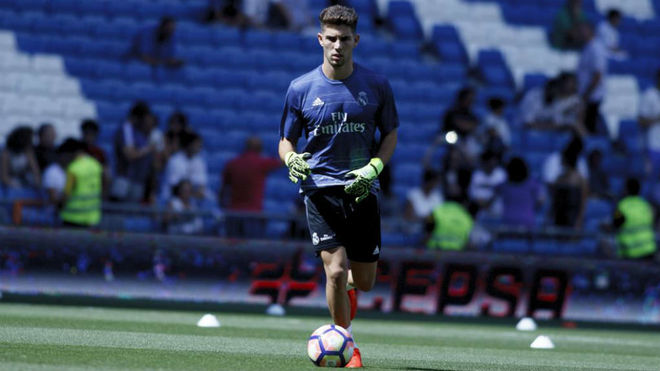 Cơ hội cho con trai Zidane lên đội một. Ảnh: Marca.