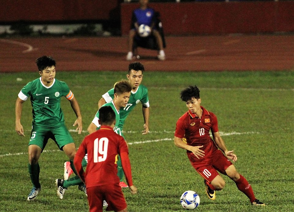 TRỰC TIẾP U22 Việt Nam 6-0 U22 Macau: Công Phượng rời sân (H1) - Bóng Đá