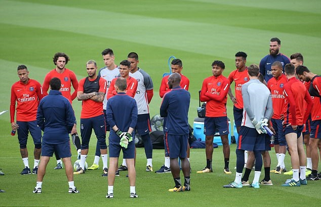 Anh luyện tập rất chăm chỉ và chờ cơ hội ra sân tung hoành.