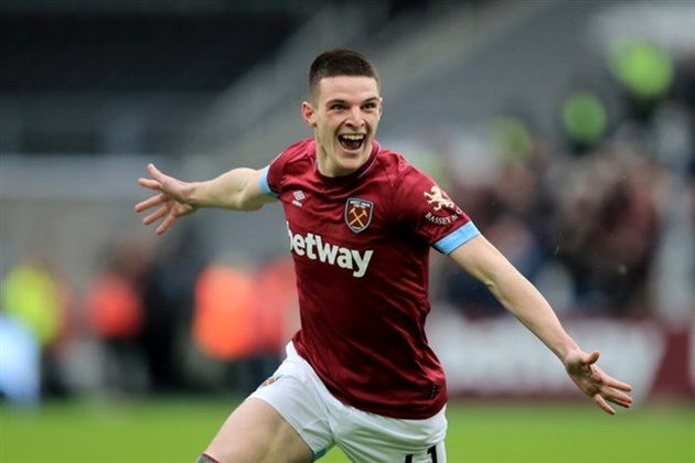 Man United cần thêm một "Mad dog"...