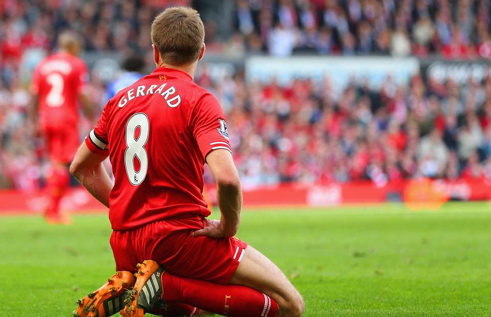 Manchester City fans sang about Steven Gerrard at Vincent Kompany's testimonial - Bóng Đá