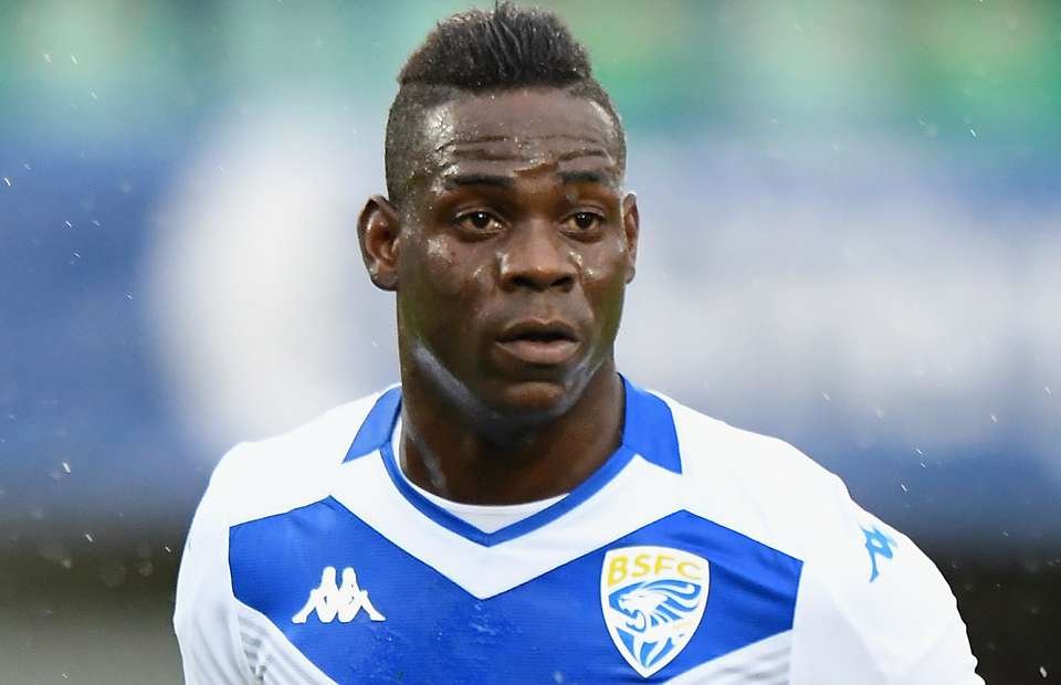 Mario Balotelli slammed by his OWN FANS following racial abuse in Verona v Brescia - Bóng Đá