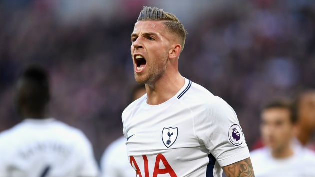 Alderweireld không có nhiều đất diễn ở mùa giải vừa qua của Tottenham.