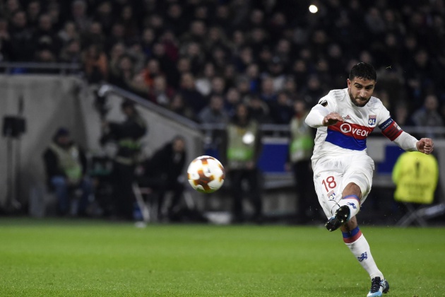 Nabil Fekir chỉ muốn khoác áo Liverpool nếu đến nước Anh.