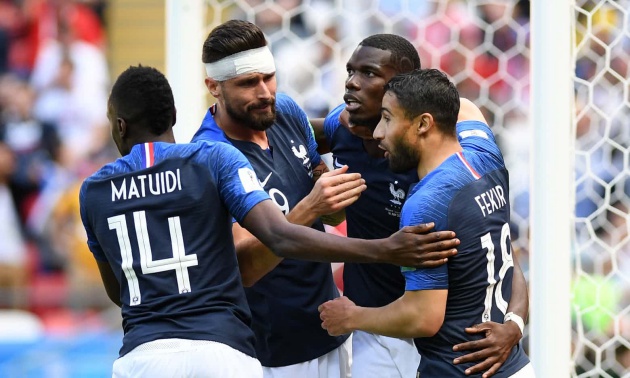 Pháp thắng nhọc, Ibrahimovic chỉ trích Deschamps vì cái tên này - Bóng Đá