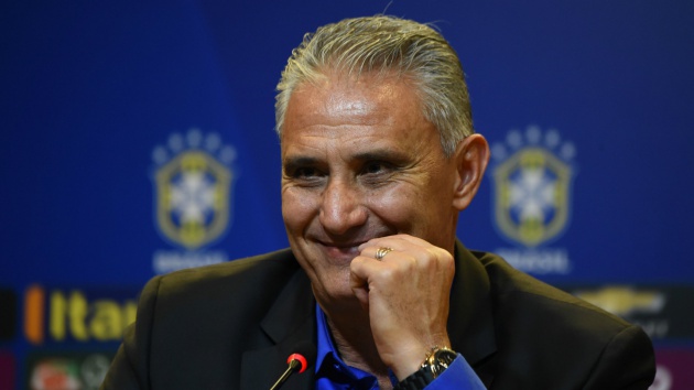 HLV Tite tin rằng Brazil đang là ứng cử viên số một cho chức vô địch - Bóng Đá
