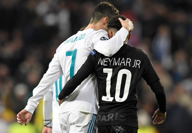 Ronaldo sẽ xếp trên Neymar ở khoản tiền lương nếu đồng ý gia hạn?