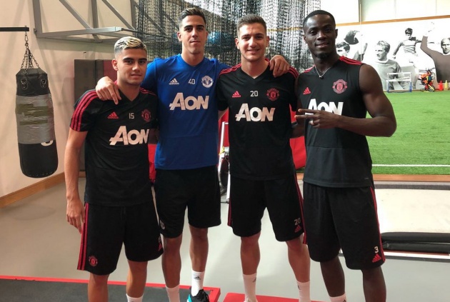 Diogo Dalot sẽ mặc áo số mấy của Man Utd ở mùa giải mới? - Bóng Đá