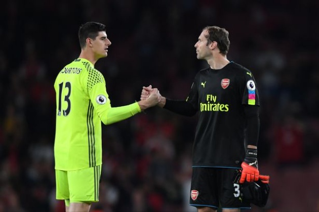 Cech có vẻ sẽ vẫn tiếp tục ở lại Arsenal chứ không chuyển về Chelsea.