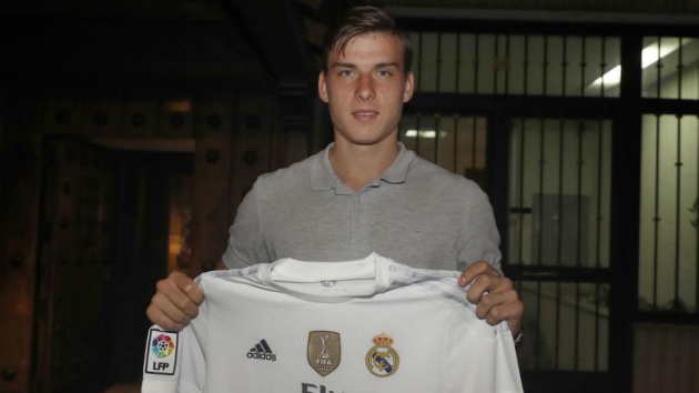 Real Madrid sẽ ra mắt tân binh vào đầu tuần sau (Lunin) - Bóng Đá
