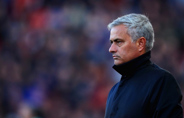 Mourinho sẽ có một ngày bận rộn...