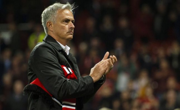 SỐC: Mourinho đã 'chào tạm biệt' NHM Quỷ đỏ? - Bóng Đá