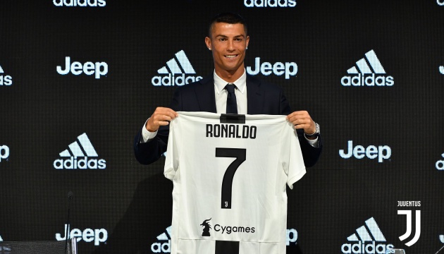 Juventus và bóng đá Italia thay đổi ra sao từ khi Ronaldo cập bến? - Bóng Đá