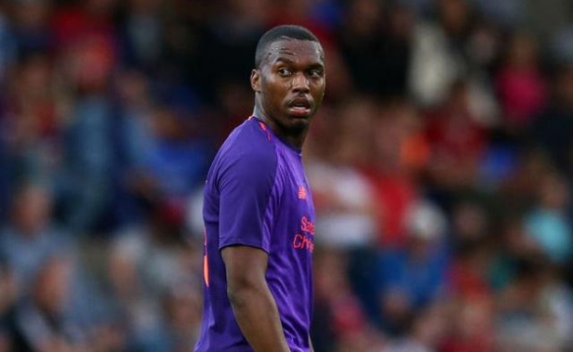 Sturridge đã bỏ lỡ cơ hội ghi bàn từ khoảng cách chỉ 6 mét.