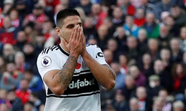 Mitrovic tiếc nuối vì bàn thắng không được công nhận.