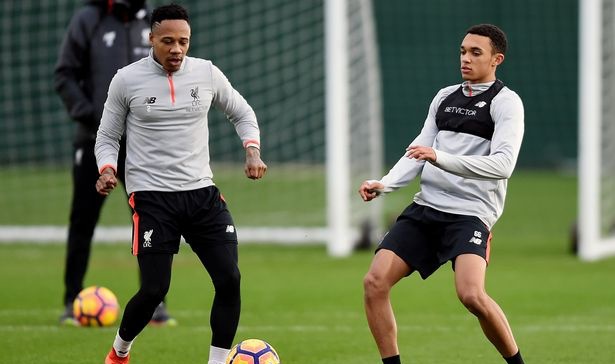 Clyne có thể sẽ thay thế Alexander-Arnold vào Chủ nhật?.