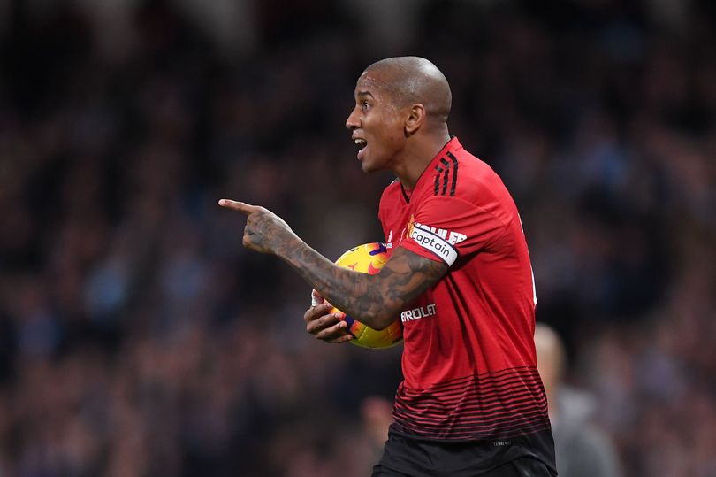 Ashley Young lifts lid on Ole Gunnar Solskjaer's first United training sessions - BÃ³ng ÄÃ¡