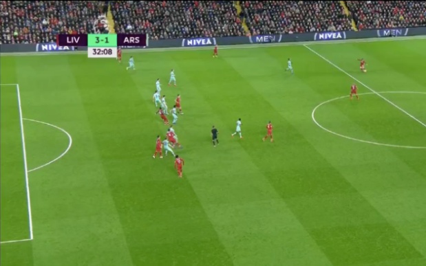 'Liverpool có đến 7 cầu thủ trong vòng cấm. Arsenal không thể phòng ngự với quả tạt đó' - Bóng Đá