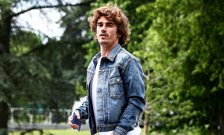 Griezmann đang tập trung cùng tuyển Pháp.