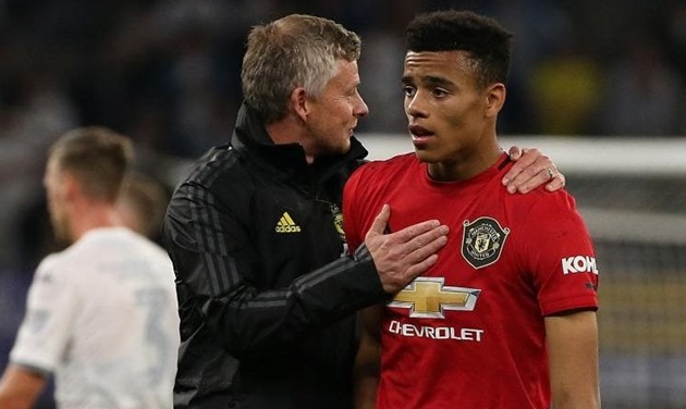 Xin lỗi ai đó, Man Utd không phải