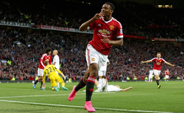 Martial có thể tìm lại bản ngã khi được trở về cánh trái và là ngôi sao tấn công lớn nhất đội.