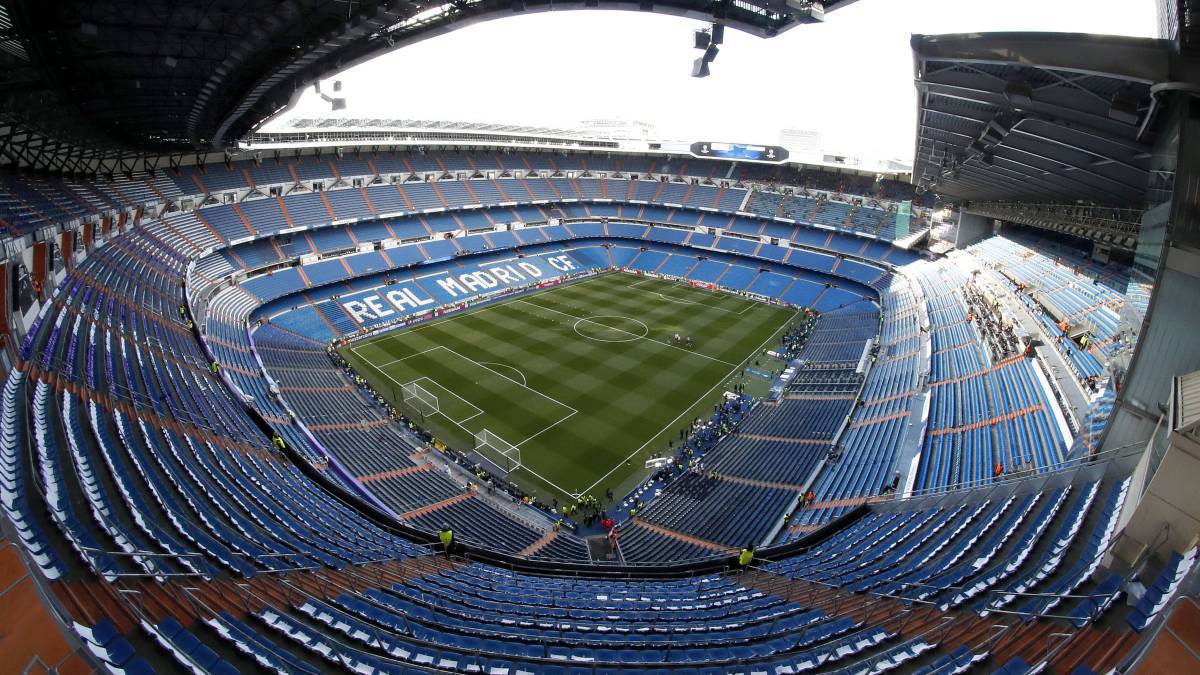 OFFICIAL: The next two rounds of La Liga fixtures will be played behind closed doors as a result of the coronavirus outbreak. - Bóng Đá