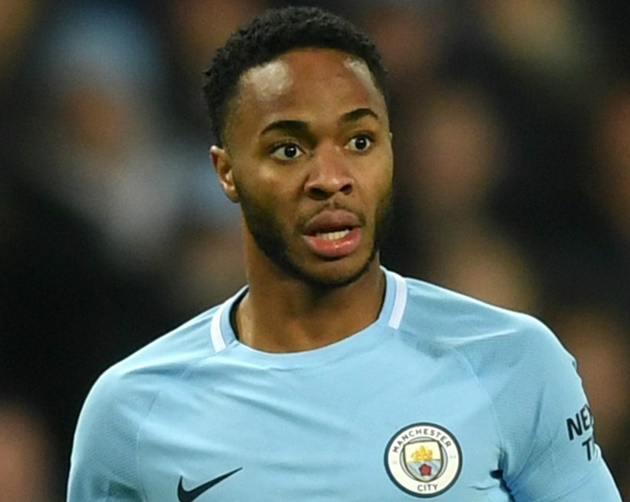 Sterling sẽ tiếp tục gắn bó với Man City dù lùm xùm chuyện gia hạn hợp đồng.
