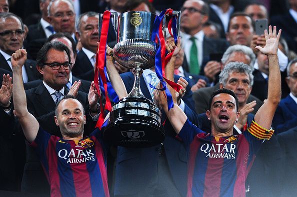 Bộ đôi tiền vệ xuât sắc nhất của Barca.