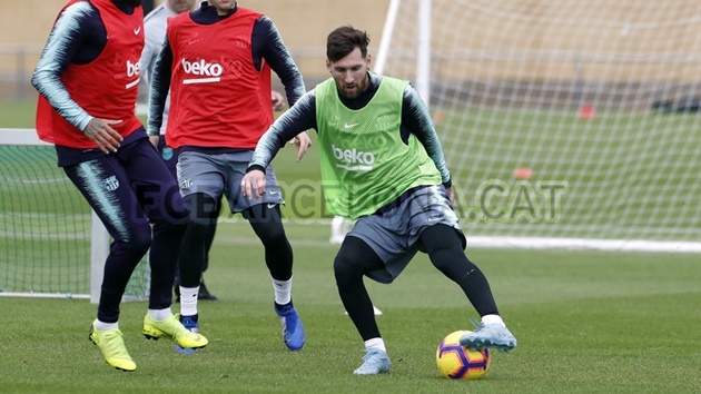 Barca tập - Bóng Đá