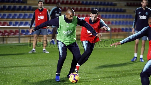 Barca tập - Bóng Đá