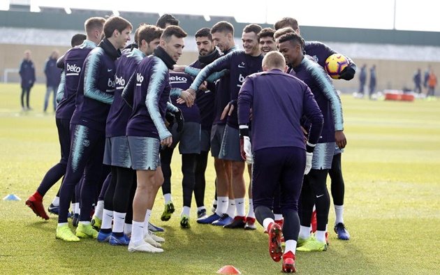 Barca tập - Bóng Đá