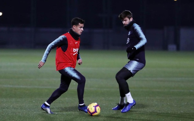 Barca tập: - Bóng Đá