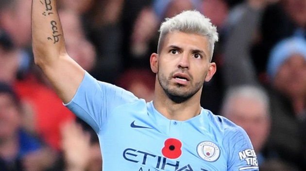 Aguero không có trận đấu xuất sắc, việc có 1 kiến tạo giúp anh đem về 6.6 điểm.