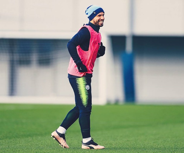 Họ buộc phải giành chiến thắng trước Southampton để chứng minh đẳng cấp đội nhà và tiếp tục tranh đua ngôi vô địch.