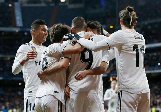 Real - Bóng Đá