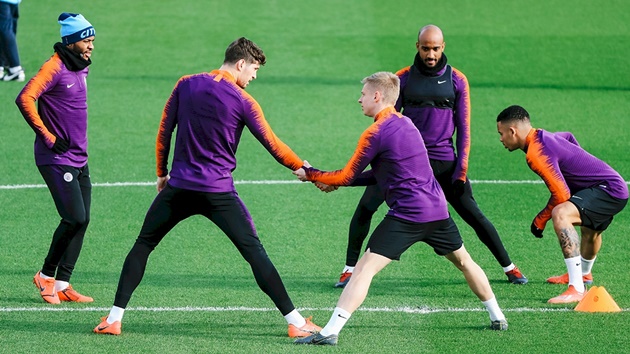 Man City tập - Bóng Đá
