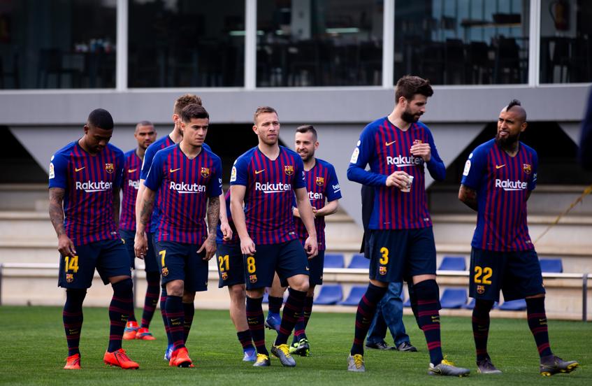 Barca chụp ảnh - Bóng Đá