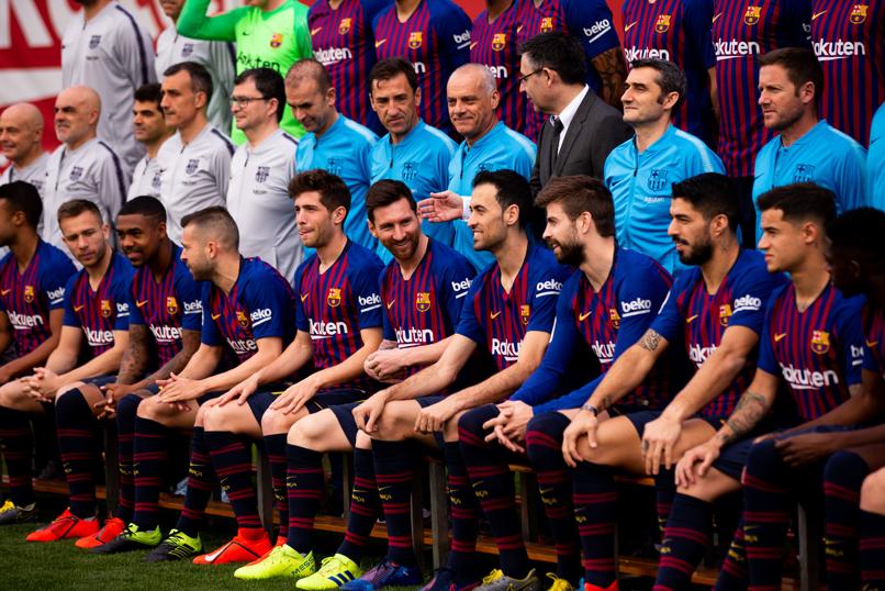 Barca chá»¥p áº£nh - BÃ³ng ÄÃ¡