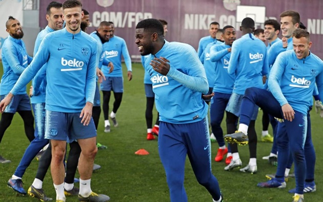 Barca tập - Bóng Đá