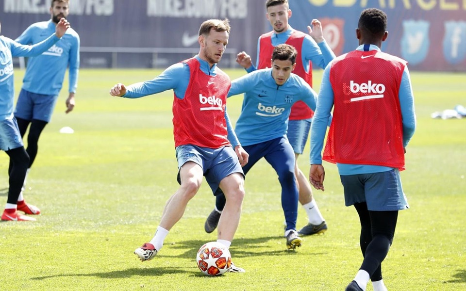 Barca tập - Bóng Đá