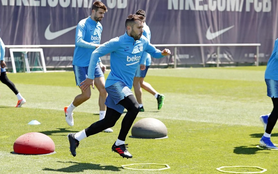 Barca tập - Bóng Đá