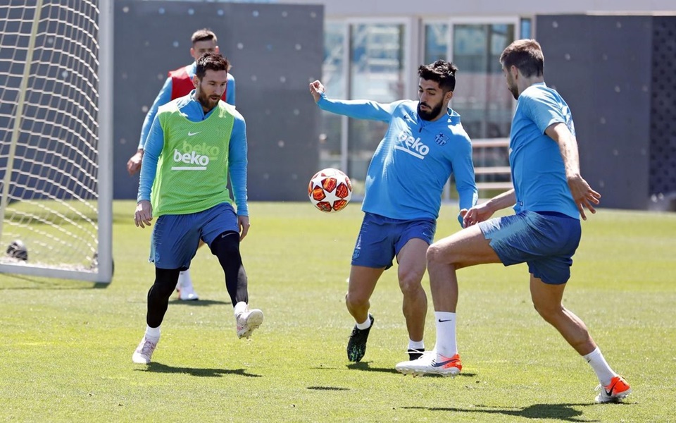 Barca tập - Bóng Đá