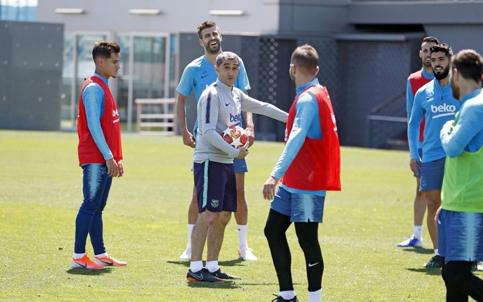 Barca tập - Bóng Đá