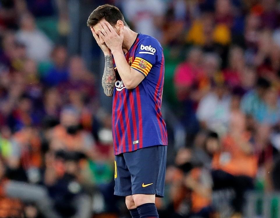 Và bây giờ ai là người sẽ xin lỗi Messi? - Bóng Đá