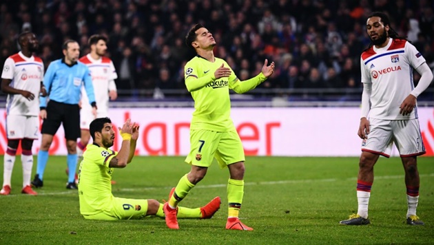 Chelsea ra giá cho Coutinho.