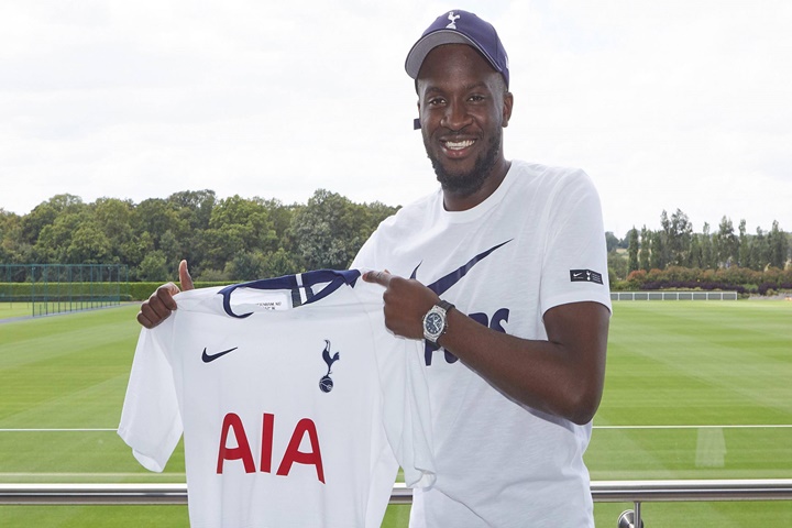 Vừa qua, Tottenham đã chiêu mộ thành công Tanguy Ndombele với mức phí lên đến 65 triệu bảng.