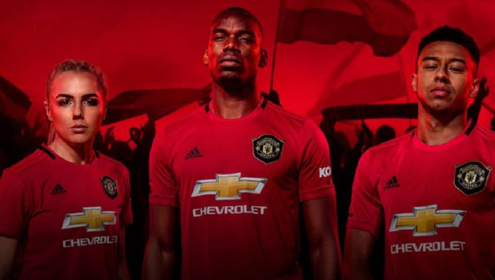 Đứng thứ 3 trong danh sách này là một ông lớn khác của Ngoại hạng Anh, Manchester United. Đội nhà đã chi trả khoảng 1 tỷ 25 triệu euro cho việc mua sắm cầu thủ suốt 10 năm qua.