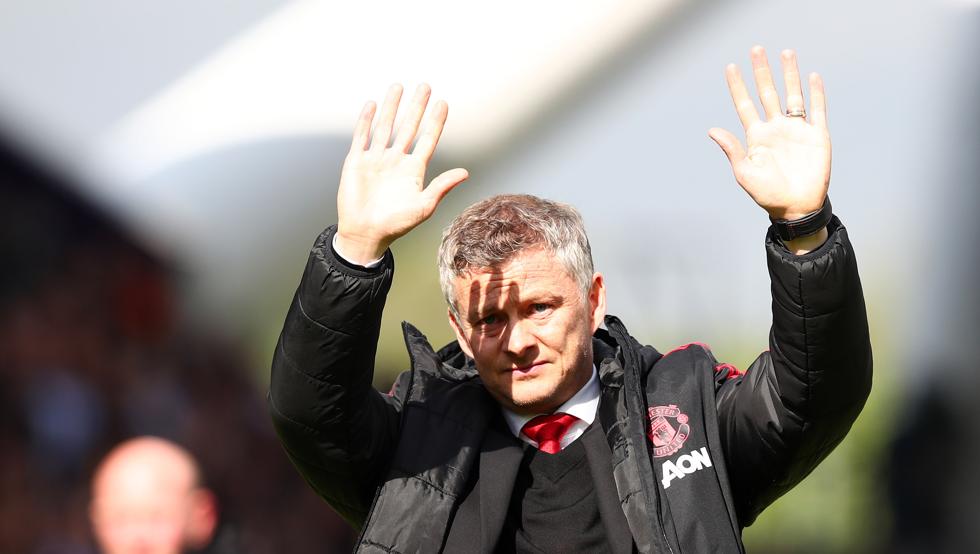 HLV Manchester United, Solskjaer là cái tên đứng thứ 3 trong danh sách này, đồng hạng với Klopp với tiền lương vào khoảng 7.5 triệu bảng/1 mùa.